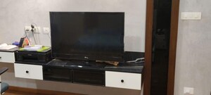 Furnished Amenities in 3 BHK Apartment at Marina Skies, Hi Tech City – for Rent