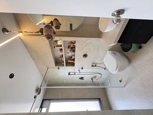 Furnished Amenities in 4 BHK Apartment at Lodha Sterling, Kolshet Road – for Sale