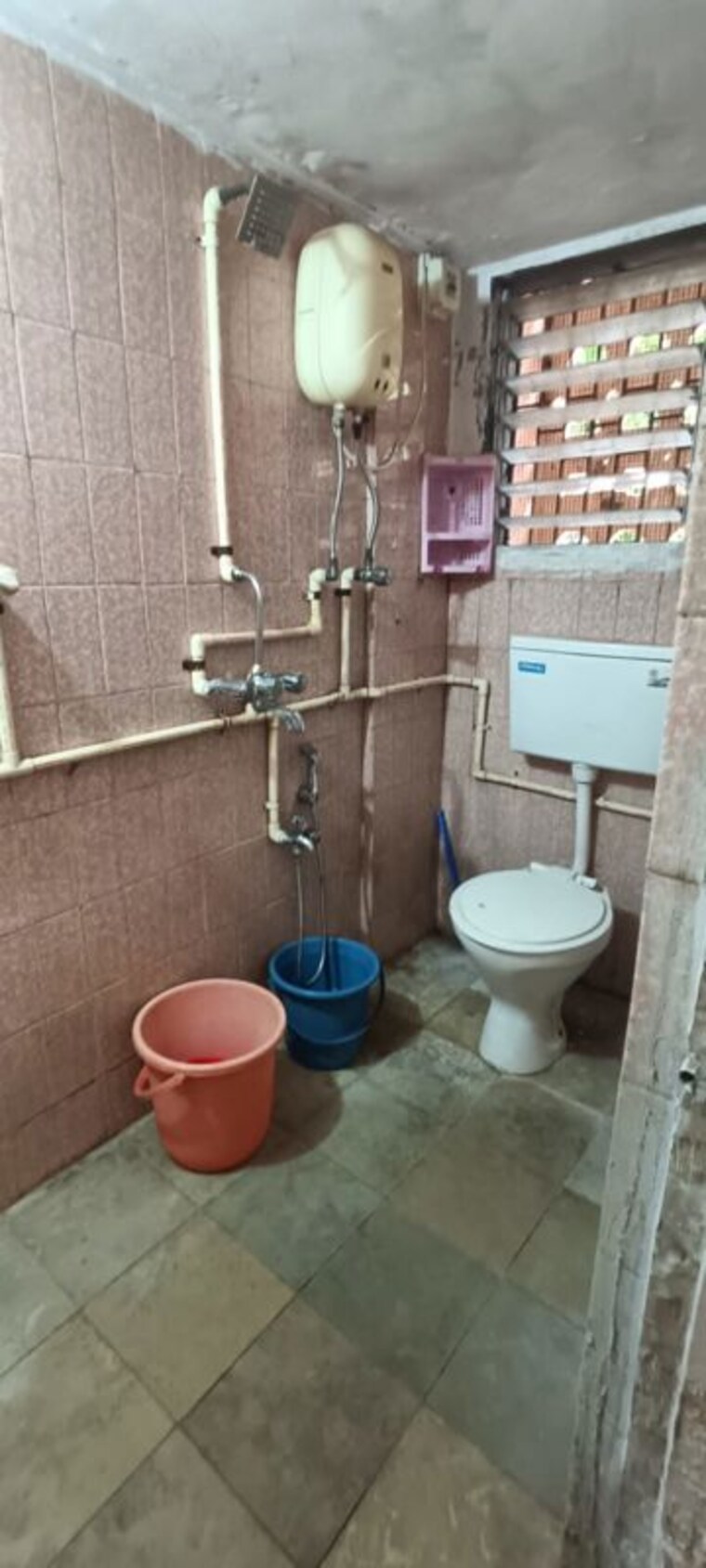 Bathroom, sagar-avenue 1 Bedroom 500 Sq.Ft. Apartment In Santacruz East Mumbai 10596232