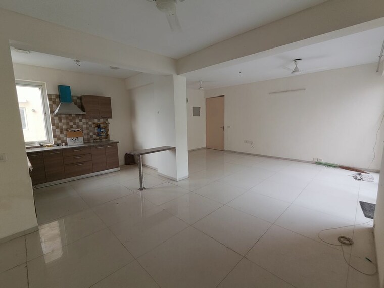 Room, tulip-violet 4 Bedroom 2110 Sq.Ft. Apartment In Sector 69 Gurgaon 10596222