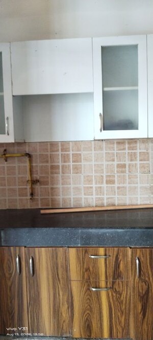 Room in  Apartment at Mahagun My Woods, Sector 16c Greater Noida – for Rent