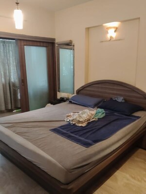 Bedroom in 2 BHK Apartment at Cuffe Parade – for Rent
