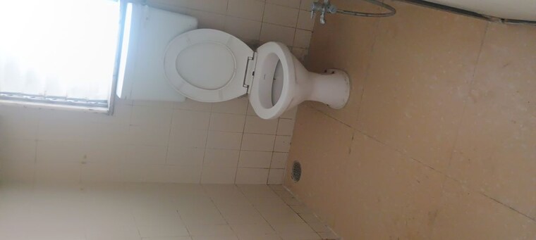 Bathroom, powai-vihar 2 Bedroom 750 Sq.Ft. Apartment In Powai Mumbai 10596262