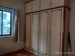 Bedroom in 2.5 BHK Apartment at Shivtirth Nagar – for Rent