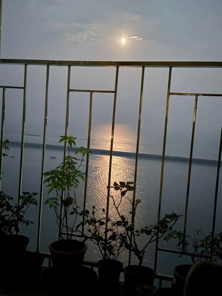 Balcony, maker-tower 2 Bedroom 1260 Sq.Ft. Apartment In Cuffe Parade Mumbai 10594246