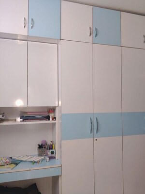 Furnished Amenities in 3 BHK Apartment at Group Seven Rushi Heights, Goregaon East – for Rent
