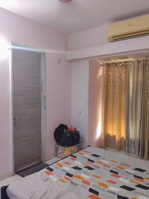 Bedroom in 3 BHK Apartment at Group Seven Rushi Heights, Goregaon East – for Rent