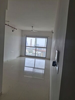 Room in 2 BHK Apartment at Runwal Nirvana, Parel – for Rent