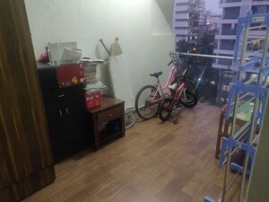 Parking in 2 BHK Apartment at Ekta Elite, Bandra West – for Rent