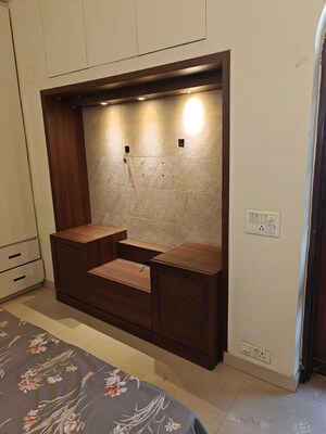 Furnished Amenities in 3 BHK Builder Floor at Safdarjung Enclave – for Rent