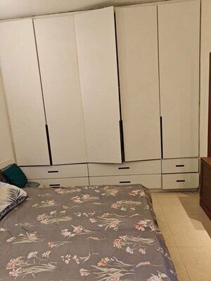 Furnished Amenities in 3 BHK Builder Floor at Safdarjung Enclave – for Rent