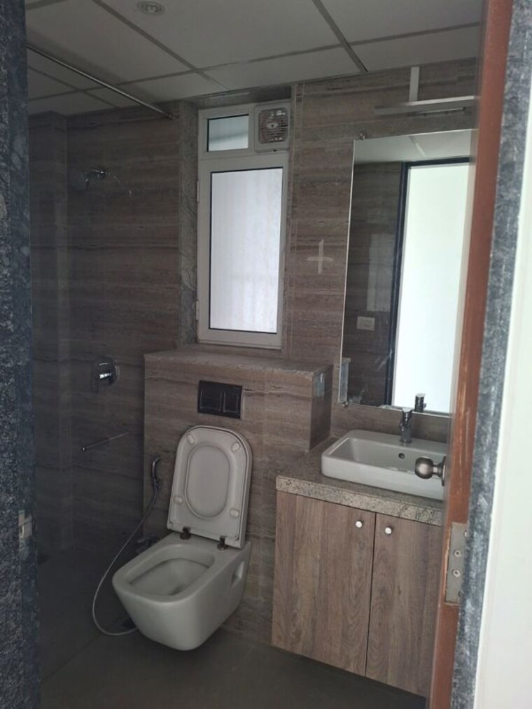 Bathroom, runwal-nirvana 3 Bedroom 1350 Sq.Ft. Apartment In Parel Mumbai 10596320