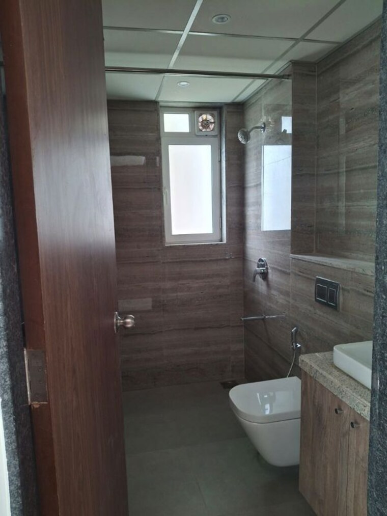 Bathroom, runwal-nirvana 3 Bedroom 1350 Sq.Ft. Apartment In Parel Mumbai 10596320