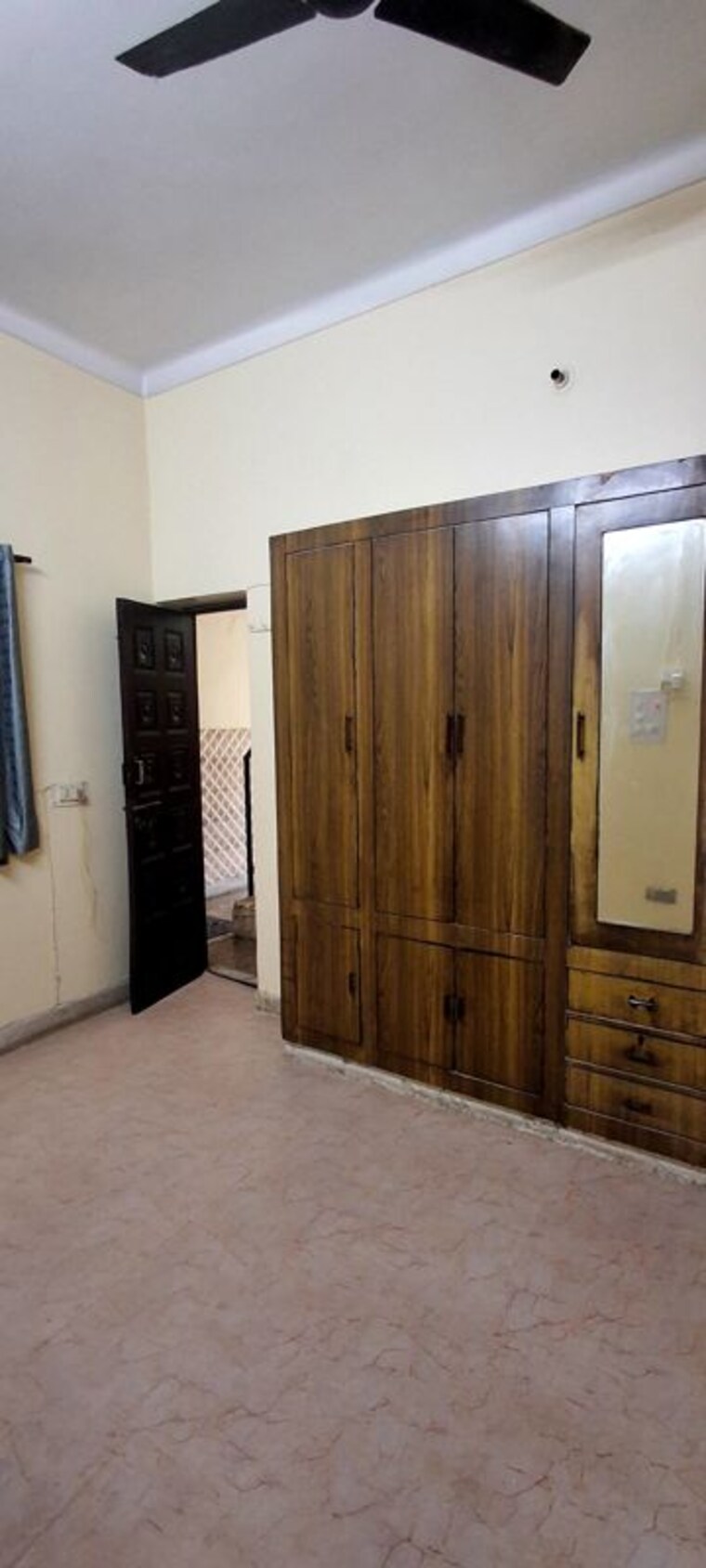 Room, balaji-arcade-rajendra-nagar 3 Bedroom 1100 Sq.Ft. Independent House In Rajendra Nagar Ghaziabad 10596322