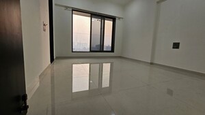 Room in 3 BHK Apartment at Poonam Vaishno Heights, Malad East – for Rent