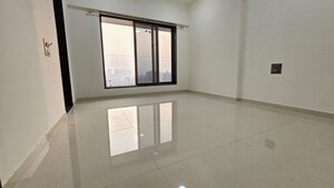 Room in 3 BHK Apartment at Poonam Vaishno Heights, Malad East – for Rent