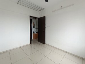 Room in 2.5 BHK Apartment at BK Jhala Simpli City Phase II, Handewadi – for Sale