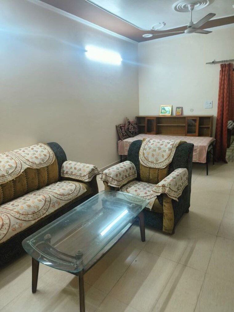 Living Room, jamuna-enclave 2 Bedroom 1300 Sq.Ft. Apartment In Ambala Highway Zirakpur 10596364