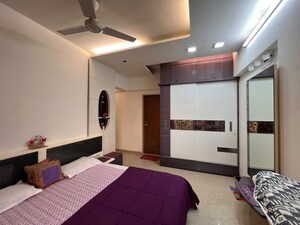 Bedroom in 2 BHK Apartment at Andheri West – for Rent