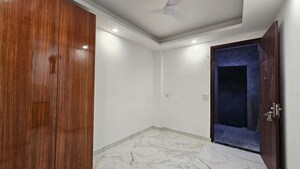 Room in 1 BHK Apartment at Saket – for Rent
