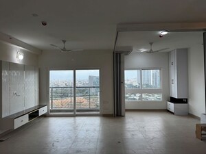 Room in 3 BHK Apartment at Karle Vario Homes, Hebbal – for Rent