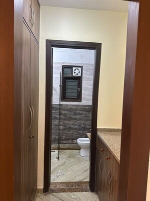 Building Lobby in 3 BHK Builder Floor at Palam Vihar Residents Association, Palam Vihar – for Rent