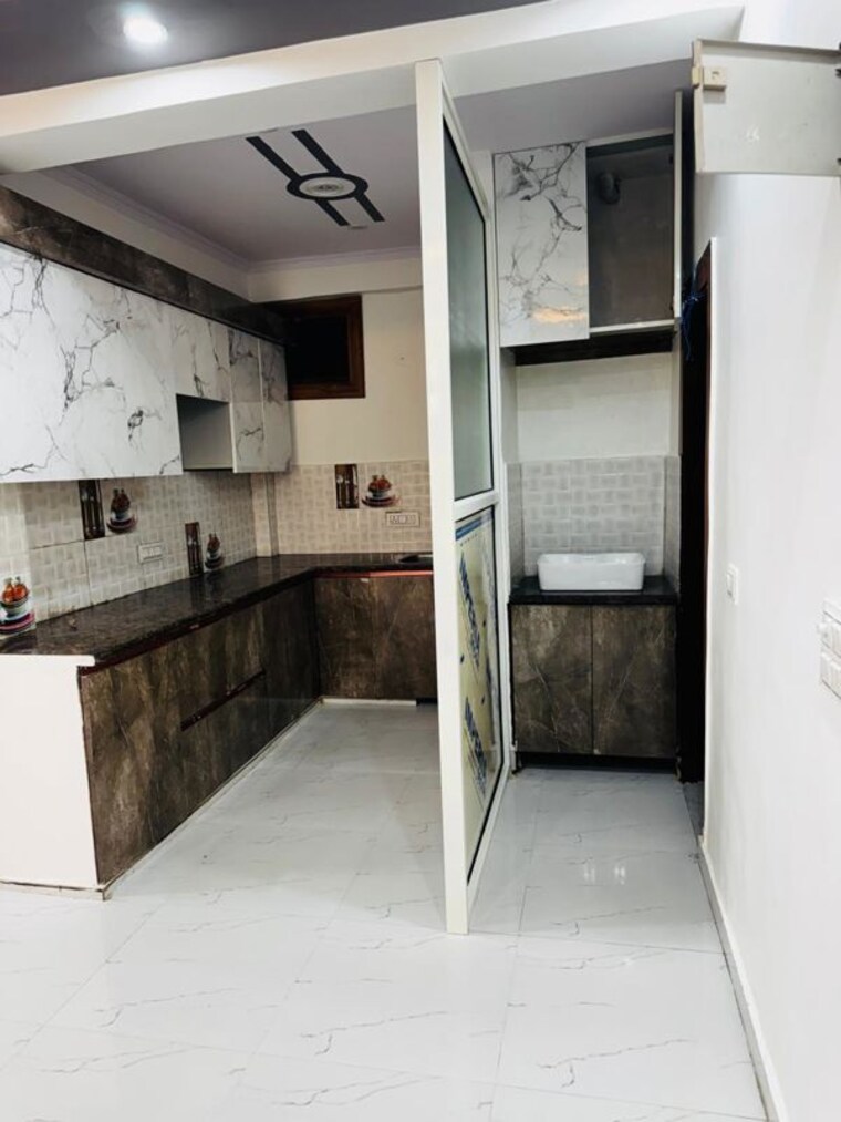 Kitchen, balaji-enclaves 3 Bedroom 909 Sq.Ft. Apartment In Govindpuram Ghaziabad 10596376