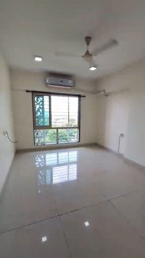 Bedroom in 3 BHK Apartment at Chembur – for Rent
