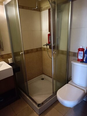 Bathroom in 3 BHK Independent House at Sector 33 – for Rent