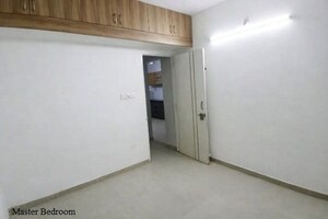 Master Bedroom in 2 BHK Apartment at Kharadi – for Rent