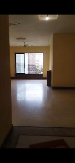 Room in 2 BHK Apartment at Celestia Heights, Malad West – for Rent