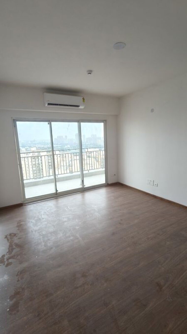 Room, godrej-air-sector-85 3.5 Bedroom 1931 Sq.Ft. Apartment In Sector 85 Gurgaon 10596460