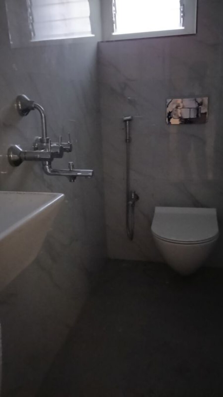 Bathroom, sun-aa1325 3 Bedroom 1020 Sq.Ft. Apartment In New Town Kolkata 10596459
