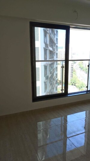 Room in 1 BHK Apartment at Je And Vee Shiv Krupa, Malad East – for Rent