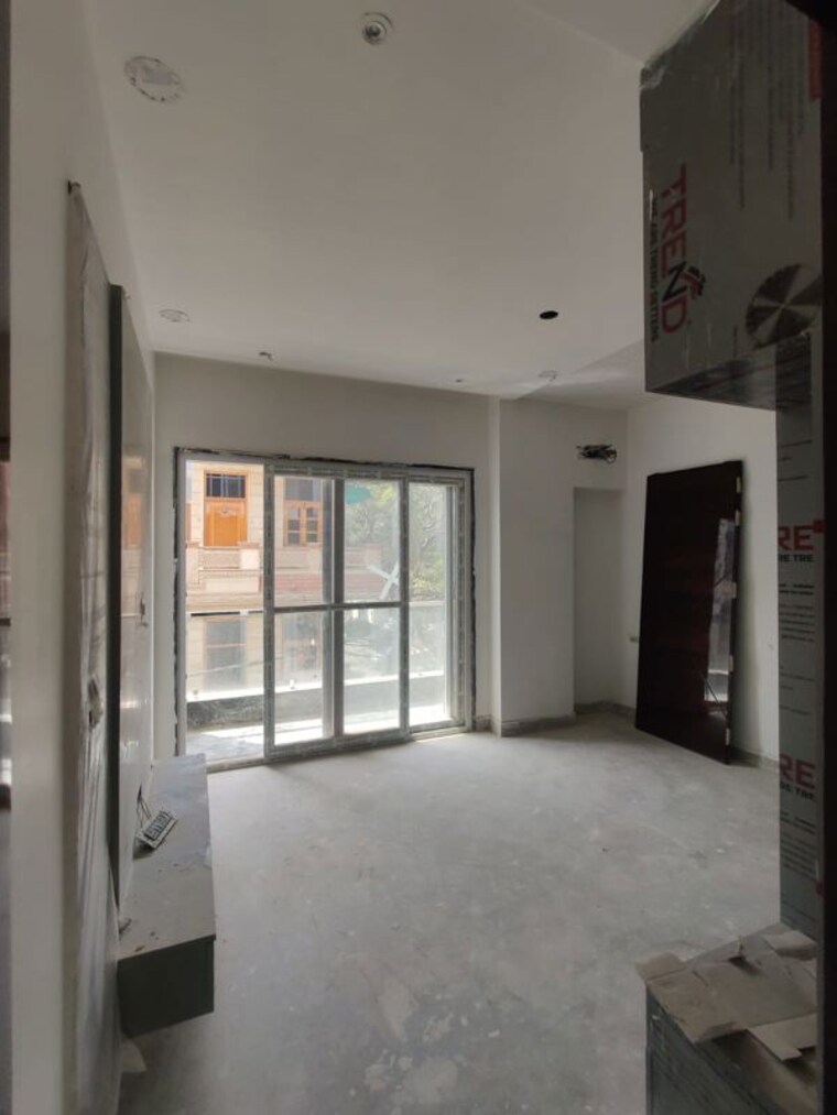 Room, rohini sector 16 4 Bedroom 1600 Sq.Ft. Builder Floor In Rohini Sector 16 Delhi 10596355