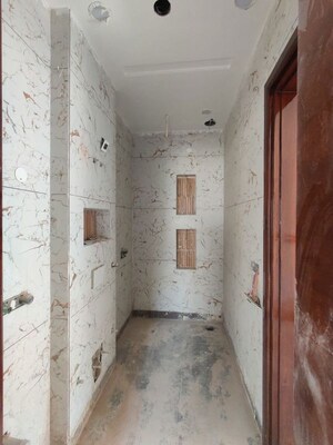 Bathroom in 4 BHK Builder Floor at Rohini Sector 16 – for Sale