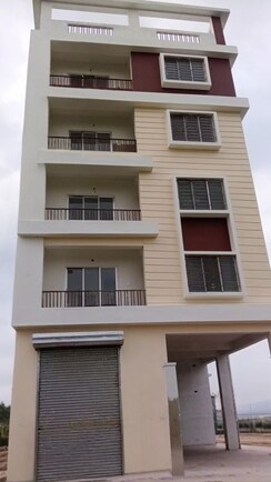 3 BHK + Prayer Room Apartment For Sale in New Town