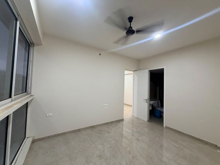 Room, tata-serein 3 Bedroom 990 Sq.Ft. Apartment In Pokhran Road No Two Thane 10596482