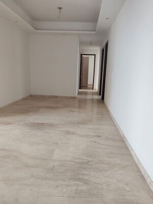 Room in 3 BHK Apartment at Mahagun Mezzaria, Sector 78 – for Rent
