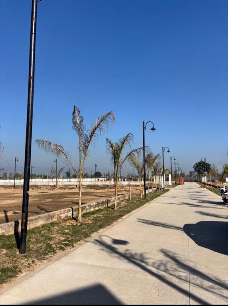 Exterior View, ambala highway  116 Sq.Yd. Plot In Ambala Highway Zirakpur 10596445