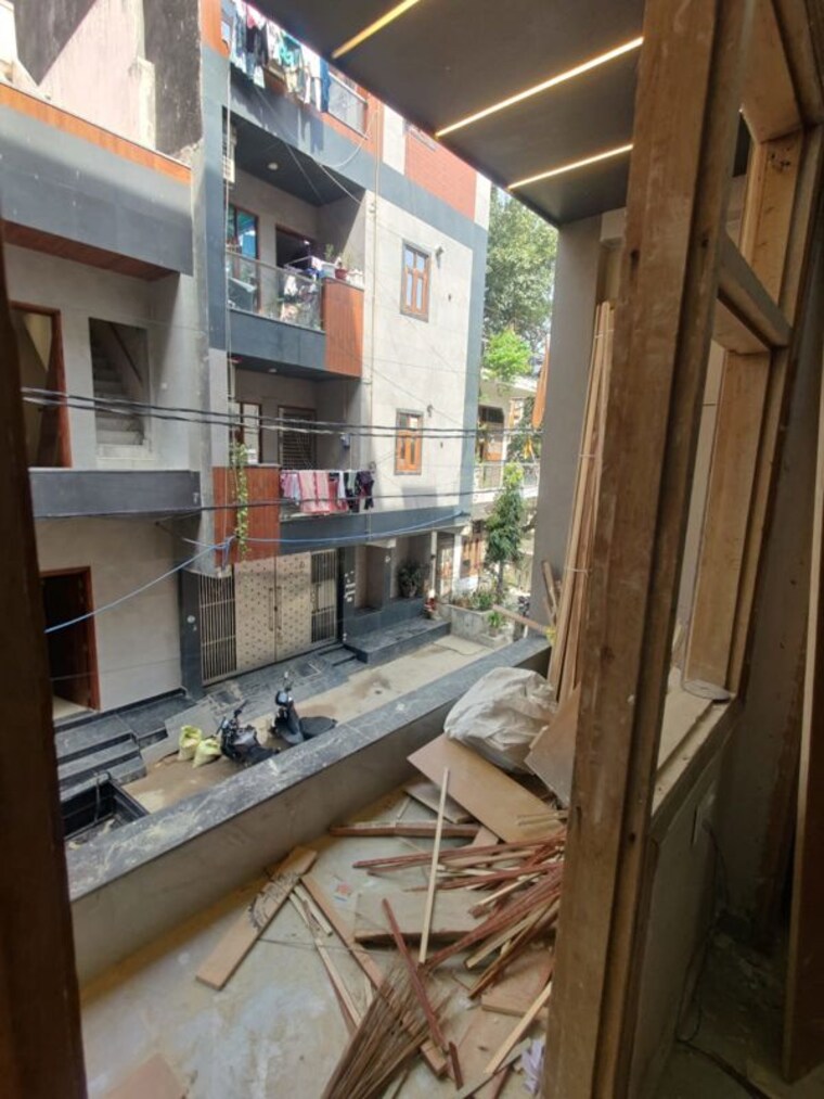 Kitchen, rohini sector 15 3 Bedroom 1200 Sq.Ft. Builder Floor In Rohini Sector 15 Delhi 10549224