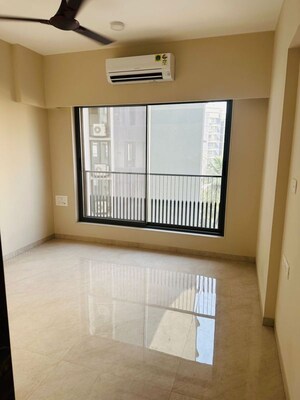 Room in 3 BHK Apartment at Shree Krishna Navageeta, Chembur – for Rent