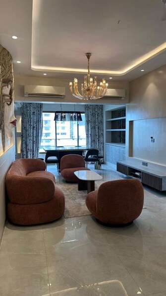 3.5 BHK Apartment For Rent in Poseidon Apartment in Andheri West, Mumbai