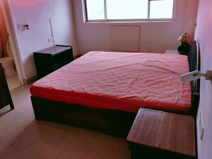 Bedroom in 3 BHK Apartment at DLF Ridgewood Estate, Dlf Phase iv – for Rent
