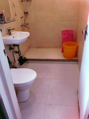 Bathroom in 3 BHK Apartment at DLF Ridgewood Estate, Dlf Phase iv – for Rent