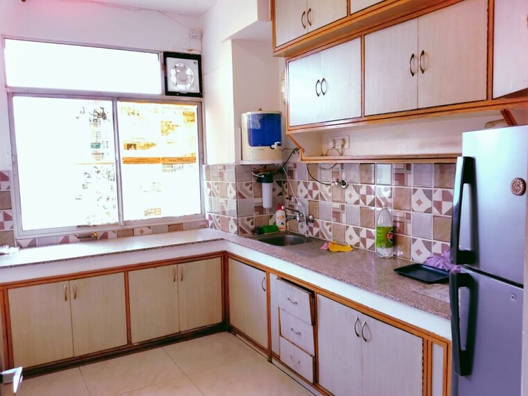 Kitchen, dlf-ridgewood-estate 3 Bedroom 1350 Sq.Ft. Apartment In Dlf Phase iv Gurgaon 10596563