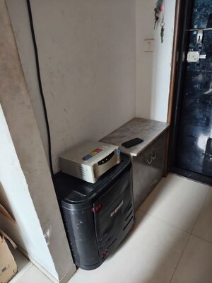 Furnished Amenities in 2 BHK Apartment at Kohinoor Tinsel Town Phase 2, Hinjewadi – for Rent
