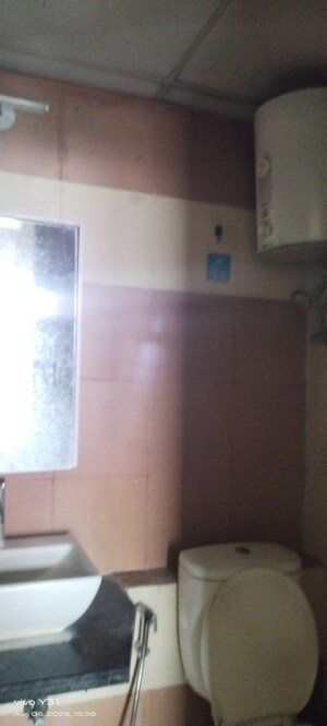Room in  Apartment at Mahagun My Woods, Sector 16c Greater Noida – for Rent