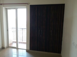 Room in 2 BHK Apartment at Jaypee Green Kosmos Phase II, Sector 134 – for Sale