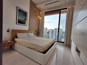 Bedroom in 4 BHK Apartment at Rustomjee Elements, Andheri West – for Rent
